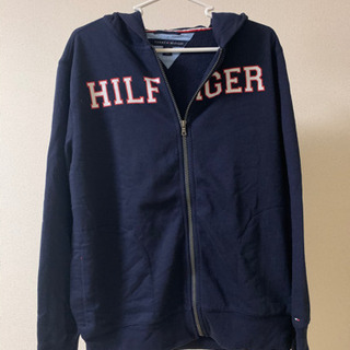 服(新しい)tommy