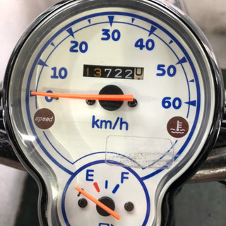 オススメ！低走行距離ビーノ🛵新品タイヤサービスで1本交換致します！の画像