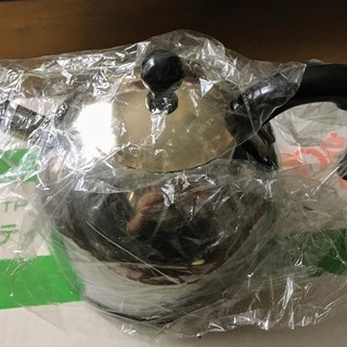 ティーサーバー&ケトル セットの画像