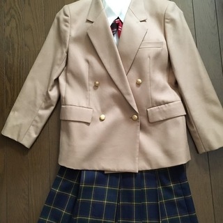 美品★バーバリー 140 150A サイズ キャメル フォーマルスーツセット  BURBERRY 受験 卒業式 入学式 