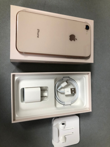 iPhone8 64GB  未使用品　SIMフリー　GOLD