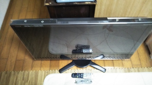SHARP  AQUOS 40インチ　液晶テレビ LC-40AE7 2010年製