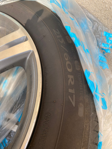 215/60/17 ノーマルタイヤホイールセット