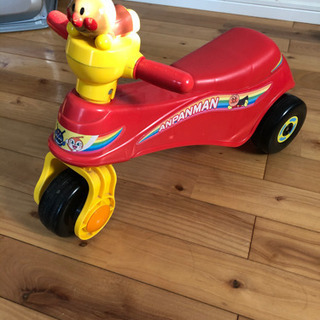 アンパンマン 三輪車の画像