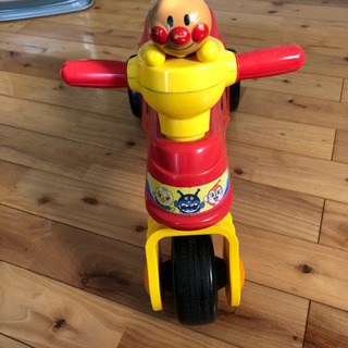 アンパンマン 三輪車の画像