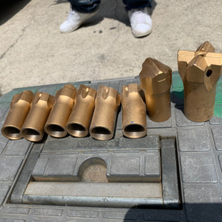 遺品整理品　アクセサリー　1.7キロ超 遺品整理品アクセサリー、時計1.7キロ超 まとめ売り