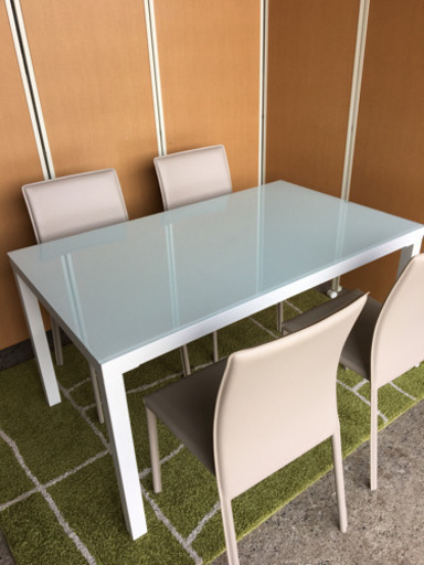 ☆モデルルーム展示品☆ダイニングセット☆ほぼ未使用、お早目に！