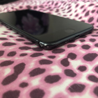 iPhone7plus 128GB SIMフリー