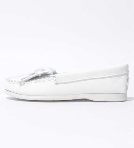 【新品未使用✨】ミネトンカ MINNETONKA 白モカシン キルティー②