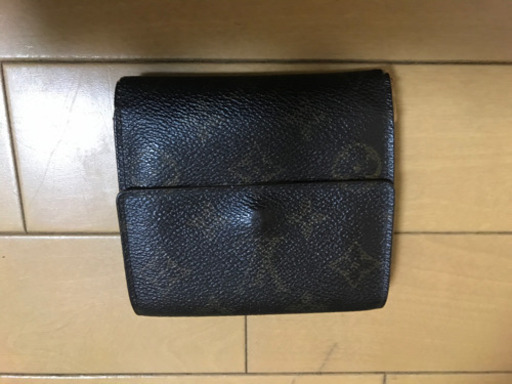 ルイヴィトンのダミエ柄財布　中古