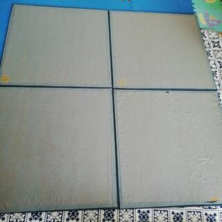 最終値下げ!4月末まで!ユニット畳　４枚の画像