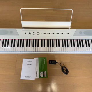 ８８鍵盤　電子ピアノ　セミウェイト鍵盤