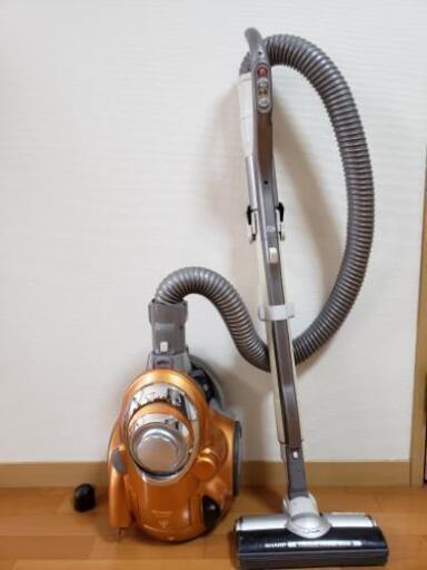 シャープ　サイクロン式掃除機　プラズマクラスター