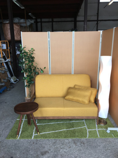 ☆モデルルーム展示品☆2Pソファセット(サイドテーブル、スタンドライト)☆