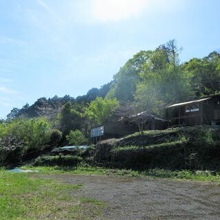 鹿児島市喜入一倉町【※契約済】キャンプ向木造小屋付備品込350万...
