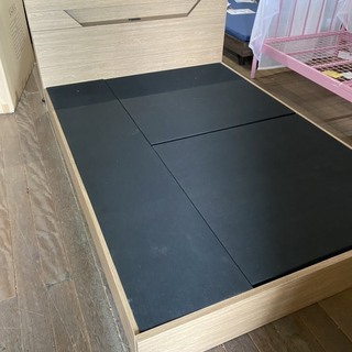 在庫処分！ダブルベッド！引き出し付き！通常69800円ヲ18800円！早い者勝ちです！コード007898