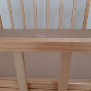 ベビーベッドの画像