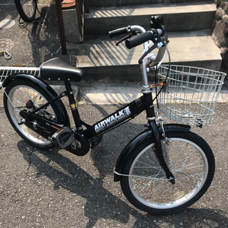 自転車デビューに！　18インチ子供用自転車
