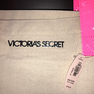VICTORIA’S SECRET トートバック　ショッピングバッグの画像