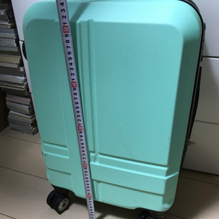 中古キャリー(鍵はありません)