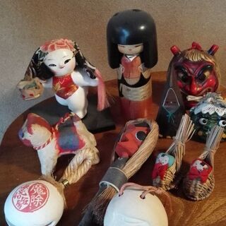 日本の民芸品各種の画像