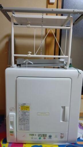 HITACHI 衣類乾燥機 DE-N55FX