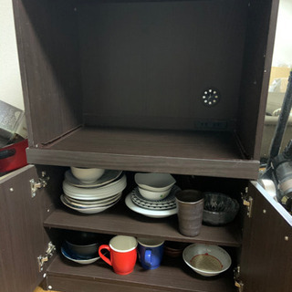 食器棚の画像