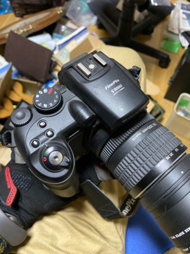 ネオ一眼 10.7x FinePix S9000