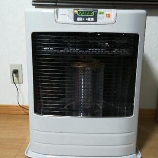 密閉式石油ストーブ（TOYOTOMI: FR-V5501）