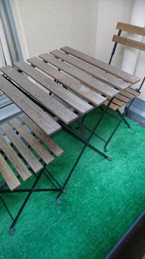 屋外で使用可能なテーブルセット