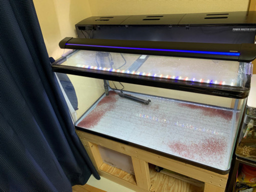 レギュラー90水槽＋大工さん施工台