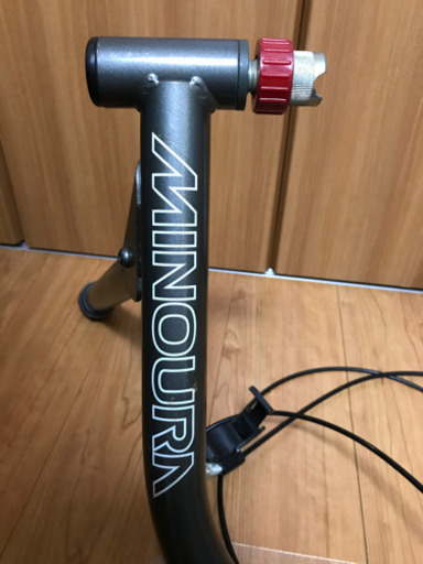 ミノウラ　v130 固定ローラー　zwift