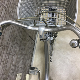 新生活応援SALE  東京23区配達無料　ブリヂストン　アシスタ　4Ah リチウム 電動自転車 中古自転車　★☆26インチ★☆の画像