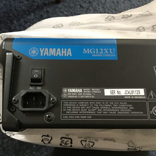 YAMAHA MG12XU ミキシングコンソールの画像