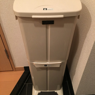 ゴミ箱お譲りします