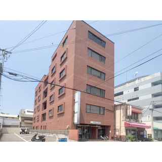 初期費用80000円(家賃1カ月無料&保証人不要) 鍵交換…