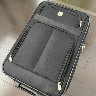 〈スーツケース〉〈美品1回だけ使用〉〈機内持込可〉の画像