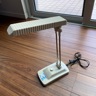 LED卓上ライト