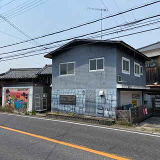 格安ガレージハウスの画像