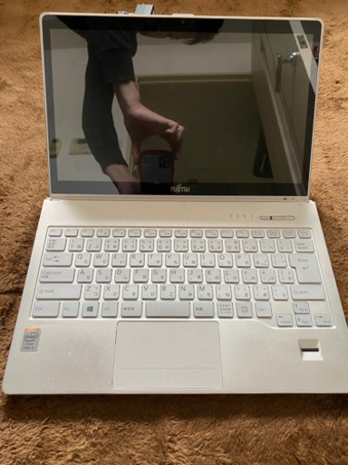 【取引中】ノートパソコン　LIFEBOOK SH90/P（ジャンク品）