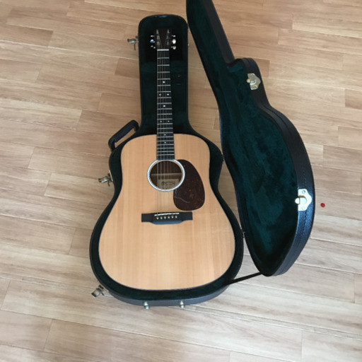 マーチンギターＤ10e fishmanのエレアコ仕様