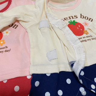 ベビー服 60-70 色違い2着の画像