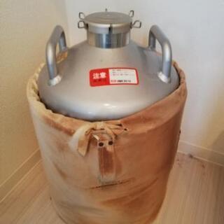 液体窒素保存容器