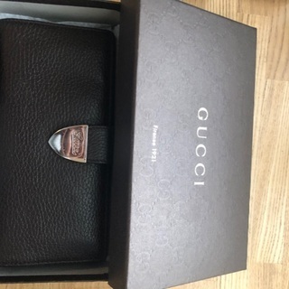 GUCCI 長財布