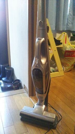 日立の充電式掃除機