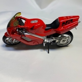 HONDA NR750 1/18スケール