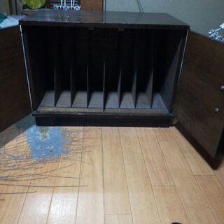 ローチェストの画像