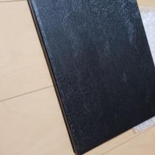 ポータブルモニター15.6インチ スピーカー内臓 薄型の画像