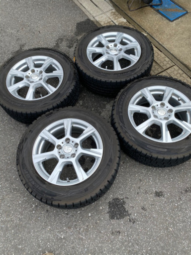 ベゼル ステップワゴンなどにアルミホイール215/60/R16 95Qタイヤ 4本