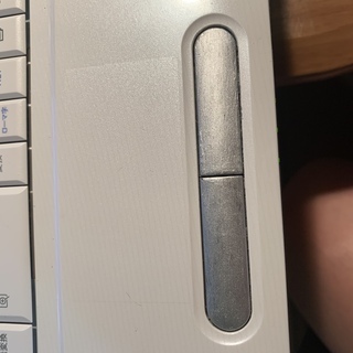 ノートパソコン普通に使えますの画像